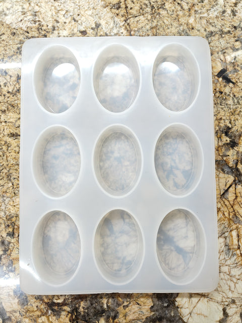 Smello's 9 Cavity Oval Shaped Silicone Mould (BS 127)