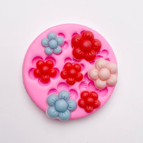 Smello's 7 Cavity Blossom Flower Silicone Fondant Mould (FB 134)