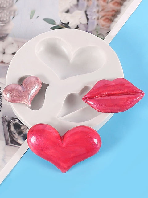 Smello's 3 Cavity Heart and Lips Silicone Fondant Mould (FB 111)