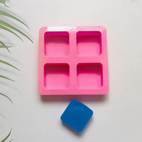 Smello's 4 Cavity Square Silicon Moulds (BS 104)