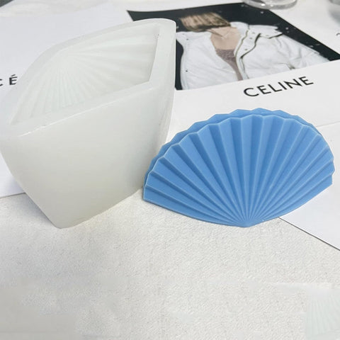 Smello's Big Scallop Leaf Candle Silicone Mould (SCM 109)