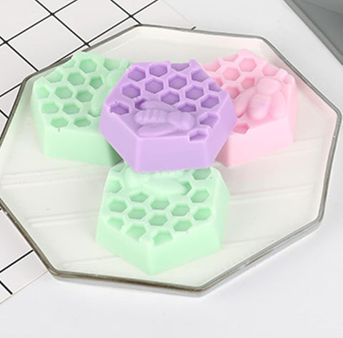 Smello's Honeycomb Honey Bee Silicone 3D Multi Cavity Mould (MC 107)