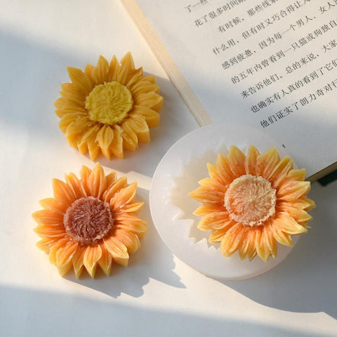 Smello's Golden Flower Silicone Fondant Mould  (FB 148)