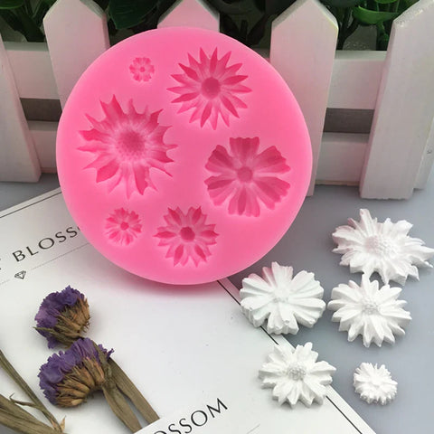 Smello's 3D Daisy Flower Silicone Fondant Mould (FB 104)