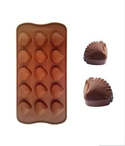 Smello's 15 Cavity Shells Chocolate Silicone Moulds (CHM 122)